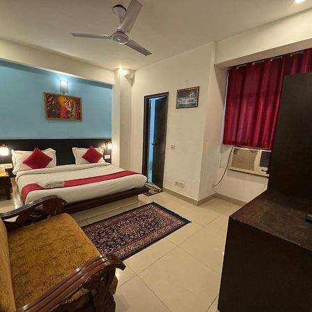 Airport Hotel Port View New Delhi Exterior photo