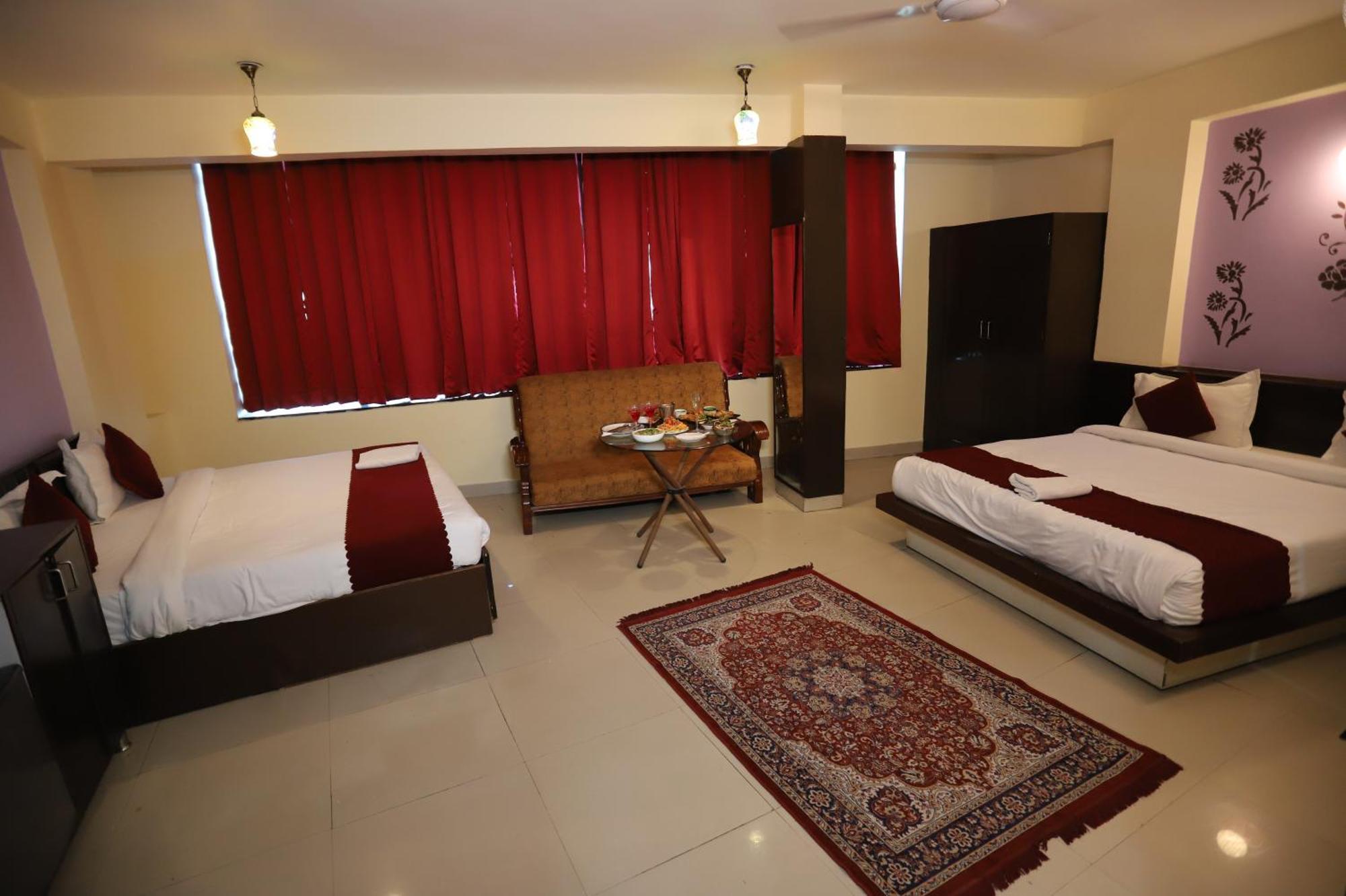 Airport Hotel Port View New Delhi Exterior photo