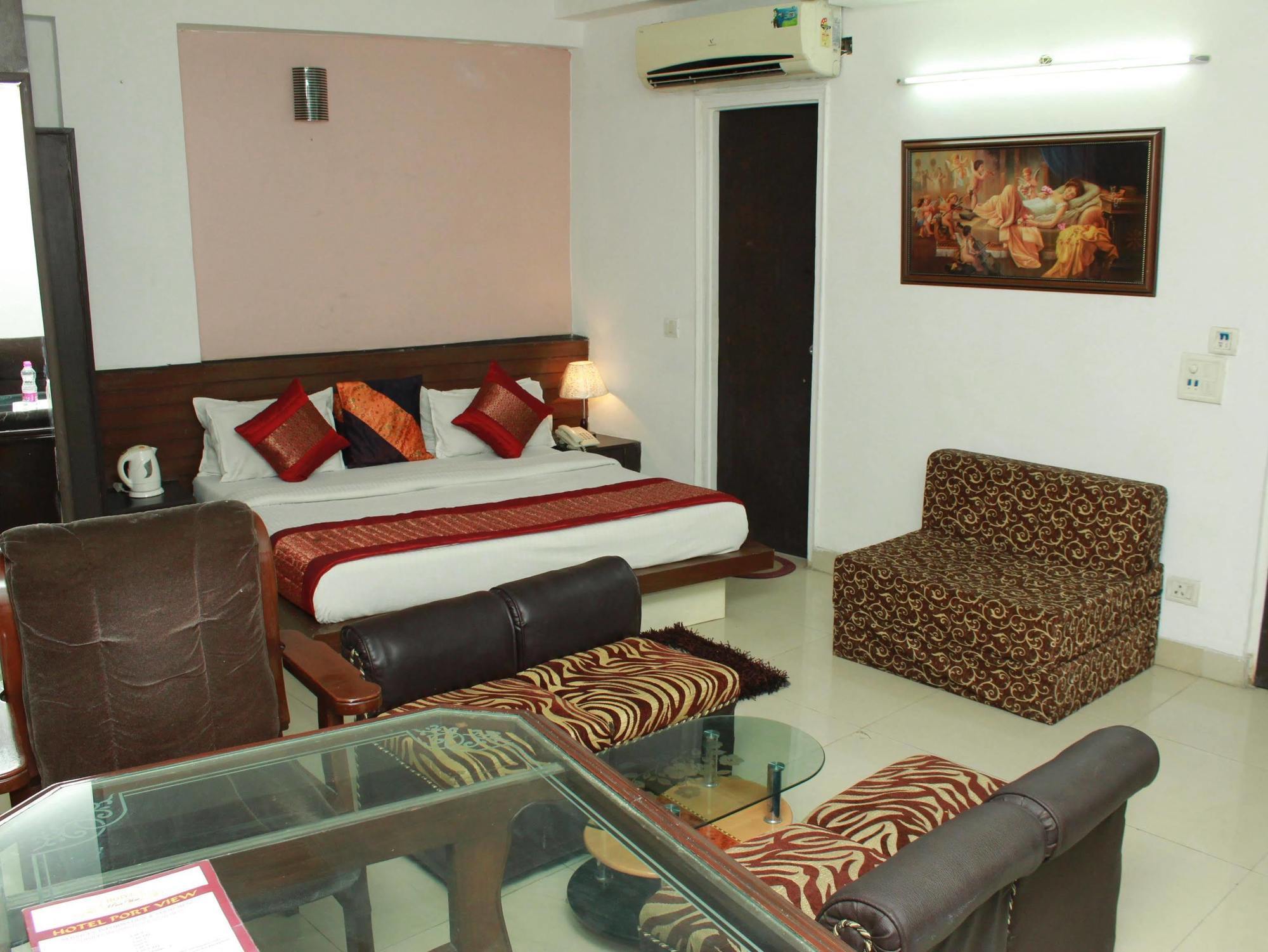 Airport Hotel Port View New Delhi Exterior photo
